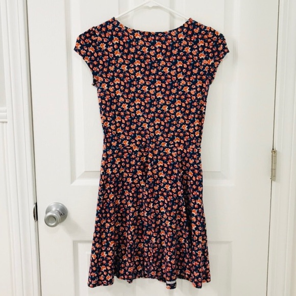 Floral Sundress with cutouts - Picture 2 of 5